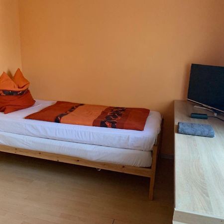 Gaestezimmer Fuchs Apartment Neuhausen auf den Fildern Ngoại thất bức ảnh